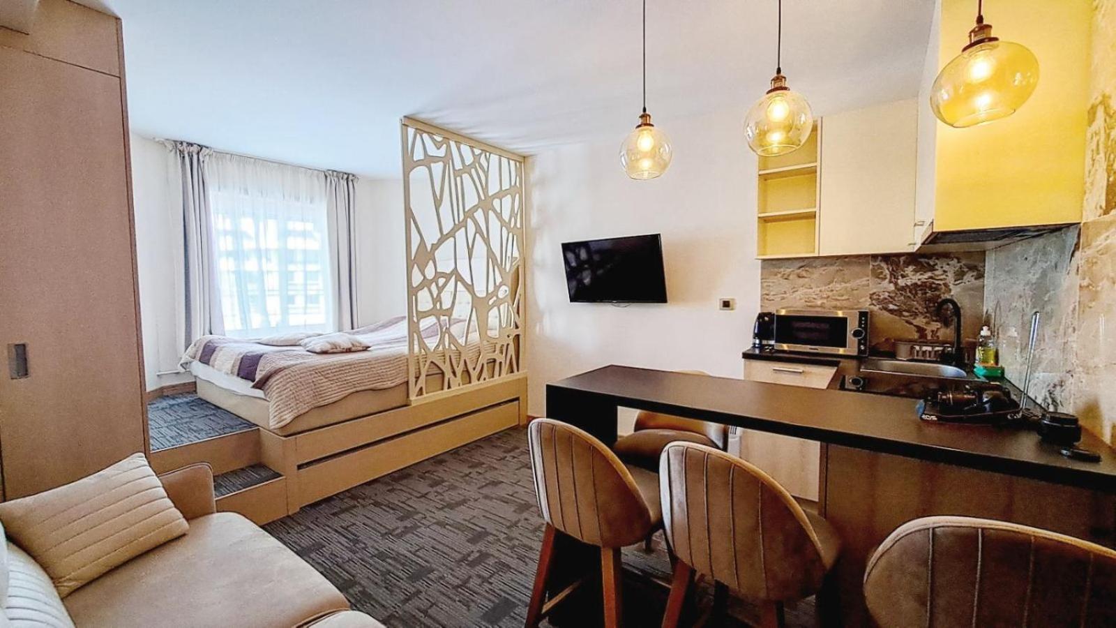 קופאוניק Snow White Apartments מראה חיצוני תמונה